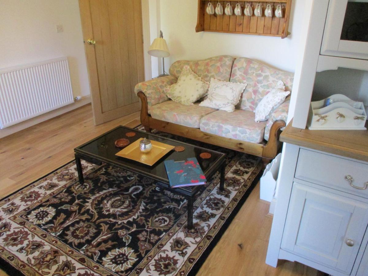 White Lodge B & B Strathpeffer Εξωτερικό φωτογραφία